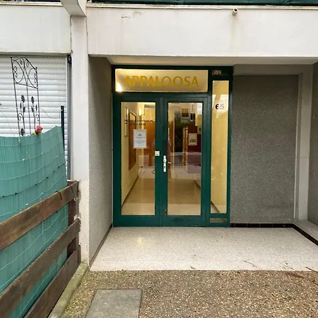 Renove Avec Terrasse Et Parking Motte *